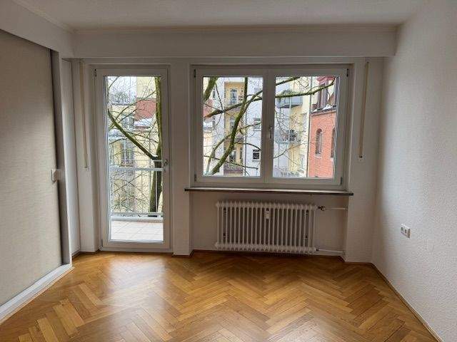 Etagenwohnung Nürnberg Wöhrd - 4 Zimmer, 101 m&sup2;, 1.450&euro; | Angebot:24855200