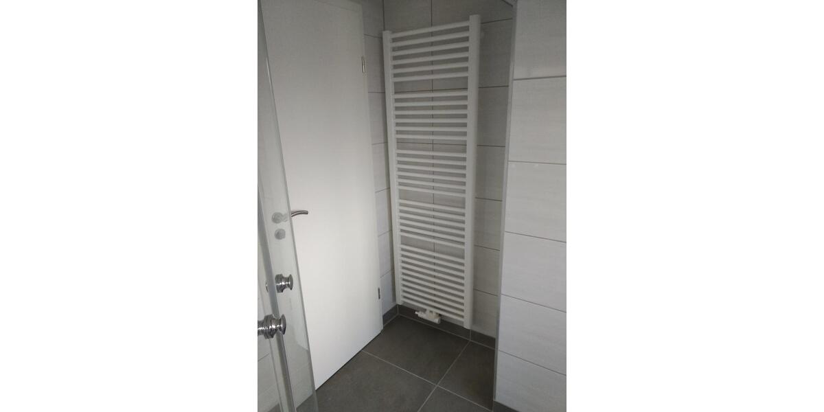 Dachgeschoßwohnung Miltenberg - 2 Zimmer, 40 m&sup2;, 420&euro; | Angebot:24770093