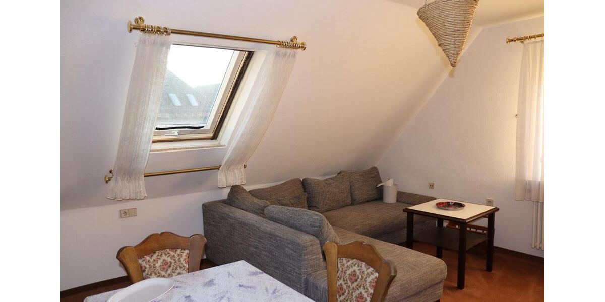 Dachgeschoßwohnung Zell am Harmersbach - 2 Zimmer, 45 m&sup2;, 600&euro; | Angebot:26256439