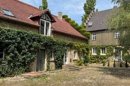 Wohnen für Individualisten in traumhafter Lage 6 zimmer