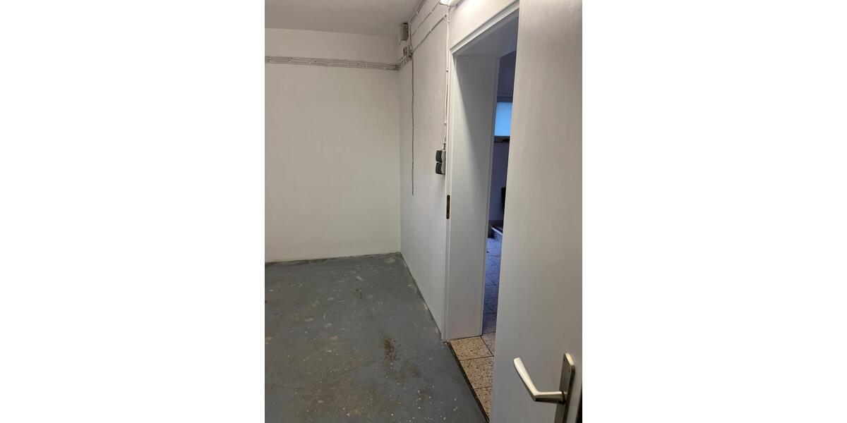 Etagenwohnung Gladenbach - 3 Zimmer, 117 m&sup2;, 1.315&euro; | Angebot:26241348