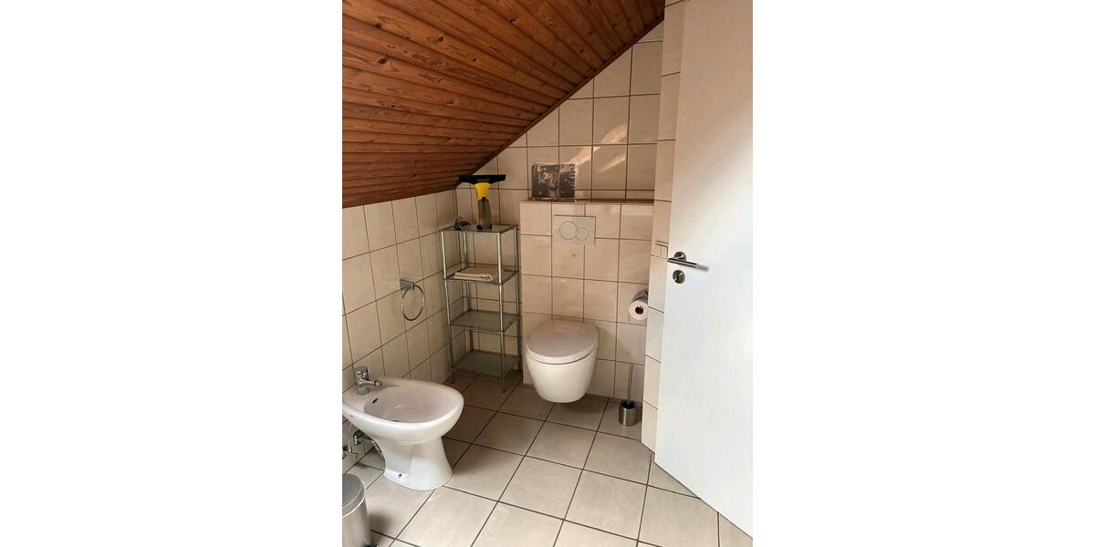 Dachgeschoßwohnung Bawinkel - 2 Zimmer, 72 m&sup2;, 550&euro; | Angebot:26035186