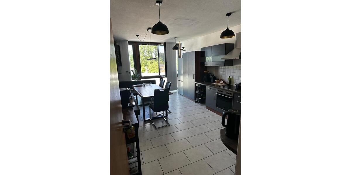 Erdgeschoßwohnung Hollfeld - 2 Zimmer, 97 m&sup2;, 650&euro; | Angebot:24524281