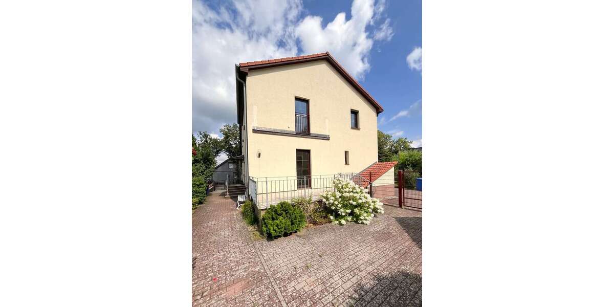 Wohnung zum Mieten in Hennickendorf 1.550 € 132 m² 5 zimmer