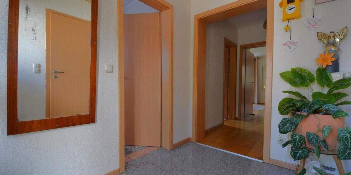 Doppelhaushälfte Gerolstein - 5 Zimmer, 112 m&sup2;, 1.300&euro; | Angebot:24632152