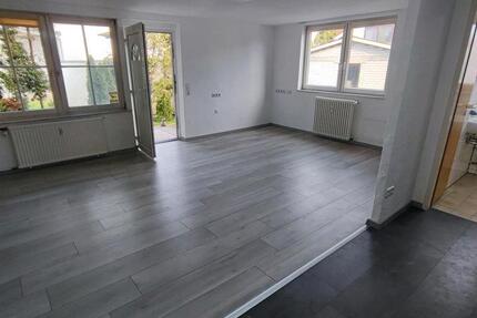 Wohnung Stockach - 2 Zimmer, 68 m&sup2;, 850&euro; | Angebot:25030668