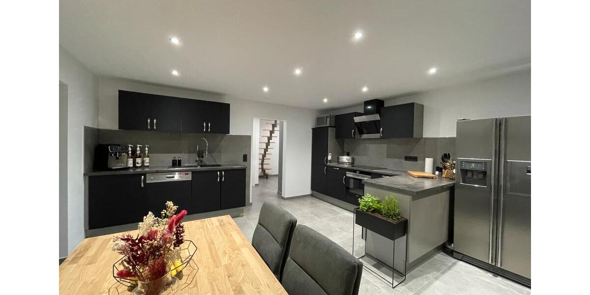 Dachgeschoßwohnung Nümbrecht - 2 Zimmer, 100 m&sup2;, 850&euro; | Angebot:26501556