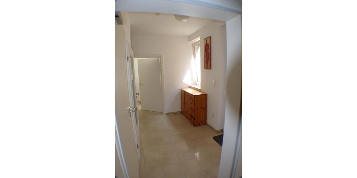 Wohnen auf Zeit Edenkoben - 3 Zimmer, 107 m&sup2;, 385&euro; | Angebot:25642414