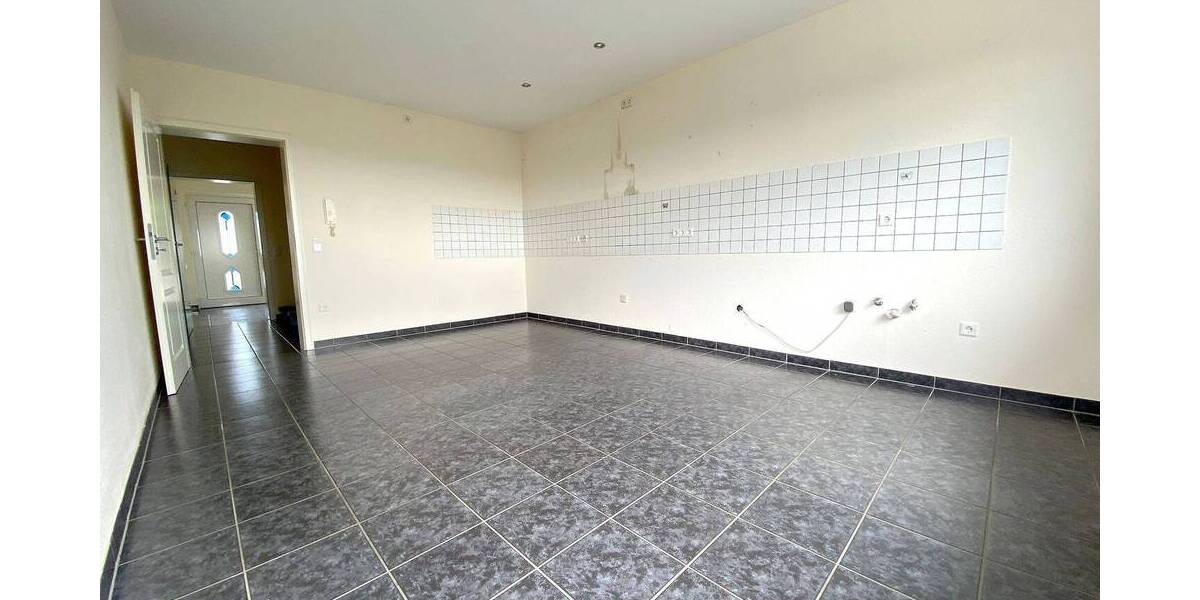 Mehrfamilienhaus, Wohnhaus Mayen Kürrenberg - 6 Zimmer, 135 m&sup2;, 1.200&euro; | Angebot:25747874