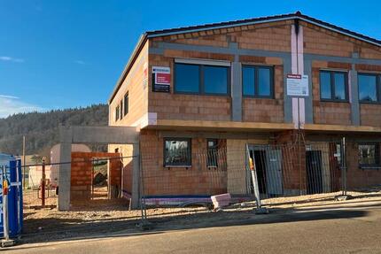 Haus Beilngries - 5 Zimmer, 164 m&sup2;, 1.850&euro; | Angebot:25977752