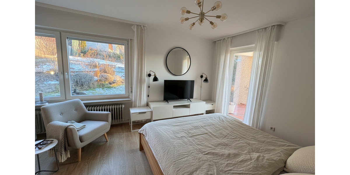 Erdgeschoßwohnung Esslingen am Neckar Hegensberg - 4.5 Zimmer, 129 m&sup2;, 1.680&euro; | Angebot:24795751