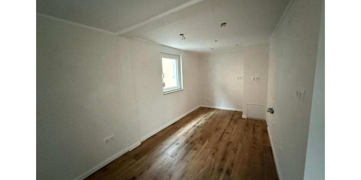 Einfamilienhaus Buseck - 4.5 Zimmer, 140 m&sup2;, 1.200&euro; | Angebot:24675931