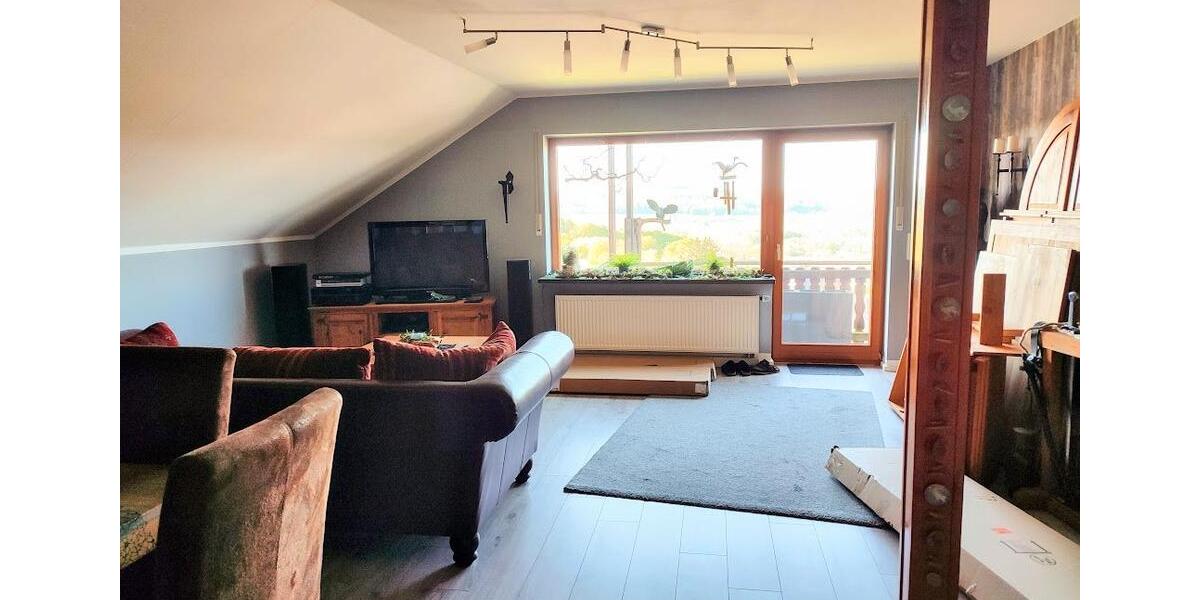 Etagenwohnung Hundsangen - 4 Zimmer, 140 m&sup2;, 1.200&euro; | Angebot:26230359