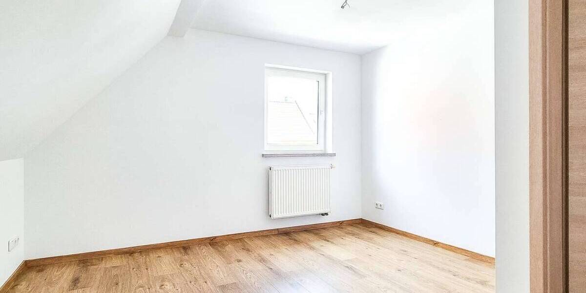 Einfamilienhaus Waldbüttelbrunn - 3 Zimmer, 72 m&sup2;, 880&euro; | Angebot:26596740