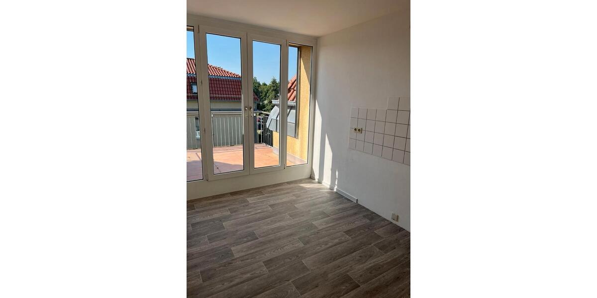 Dachgeschoßwohnung Schwarzheide Schwarzheide-Ost Victoria - 3 Zimmer, 80 m&sup2;, 710&euro; | Angebot:25379731