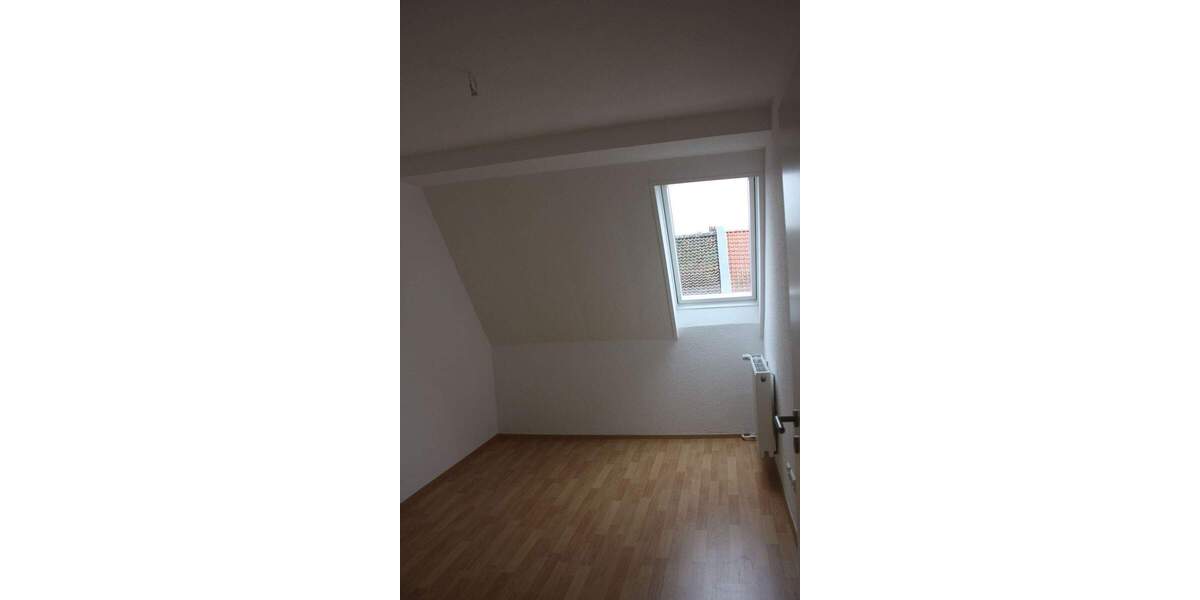 Etagenwohnung Peine Kernstadt Nord - 3 Zimmer, 72 m&sup2;, 581&euro; | Angebot:24975199