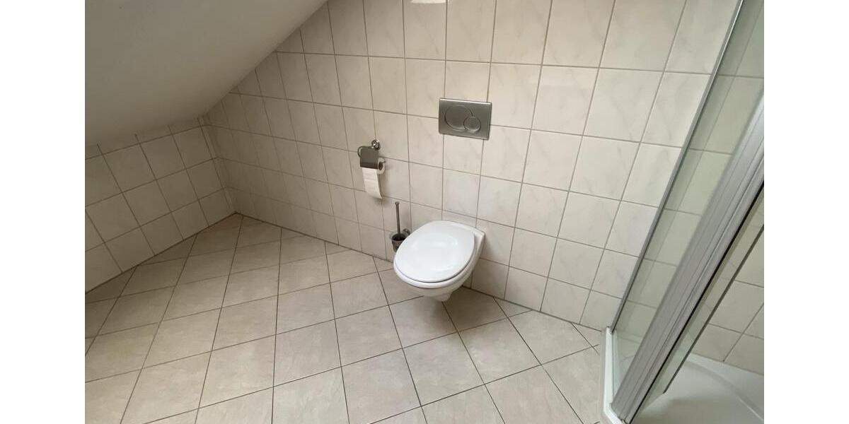 Dachgeschoßwohnung Eging am See - 2.5 Zimmer, 62 m&sup2;, 549&euro; | Angebot:24732326