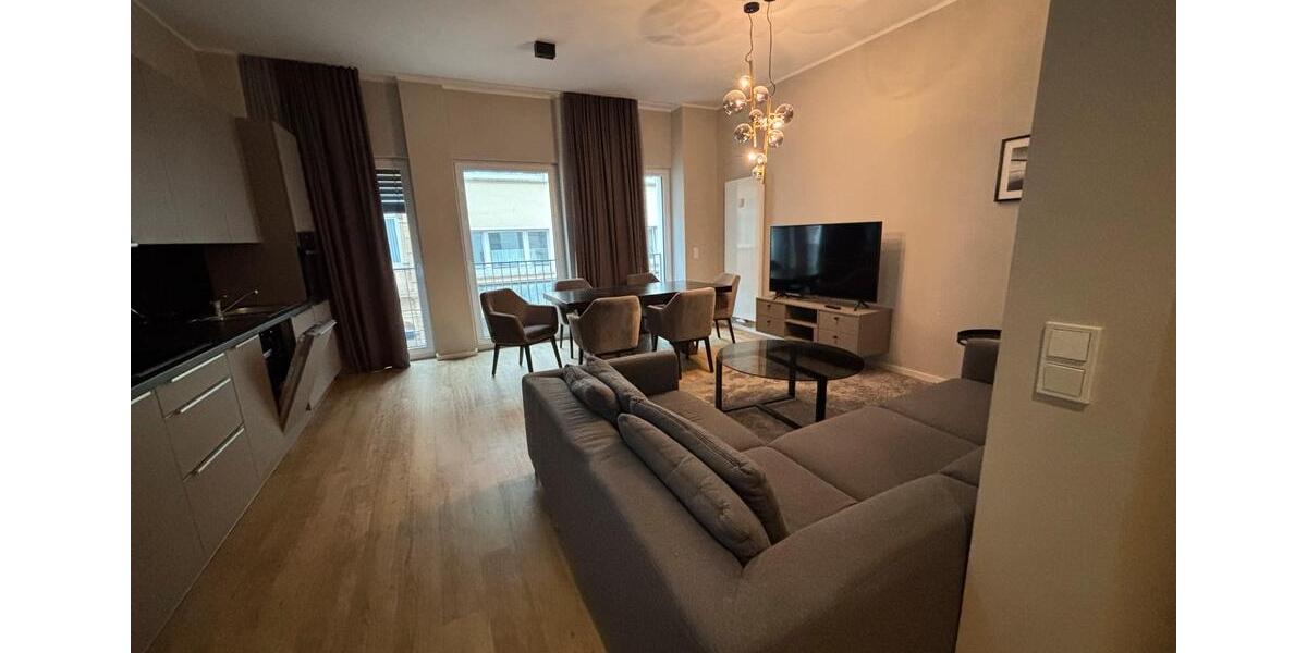 Etagenwohnung Wiesbaden - 4 Zimmer, 99 m&sup2;, 2.341&euro; | Angebot:26385284
