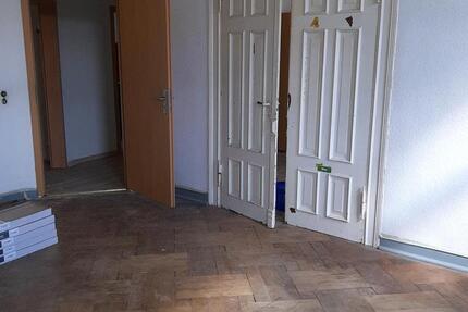 Wohnung Mühlhausen (Thüringen) - 5 Zimmer, 132 m&sup2;, 820&euro; | Angebot:26286396