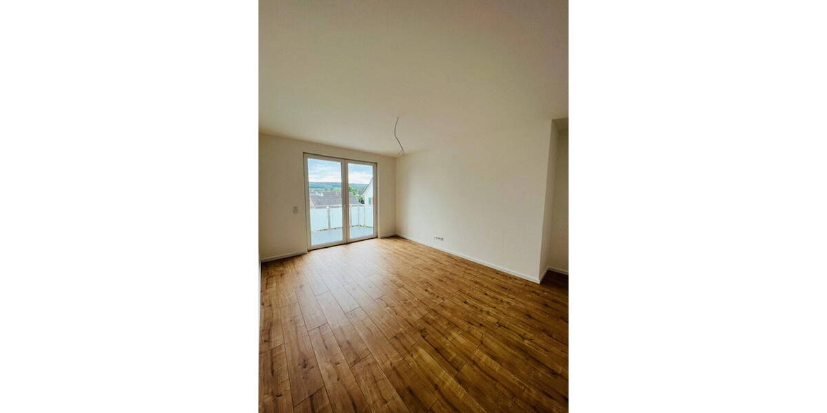 Doppelhaushälfte Rümmelsheim - 6 Zimmer, 182 m&sup2;, 2.000&euro; | Angebot:26155652