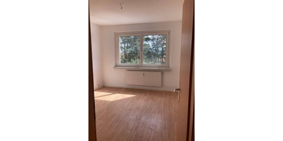 Etagenwohnung Eberswalde Brandenburgisches Viertel - 3 Zimmer, 67 m&sup2;, 465&euro; | Angebot:26411327