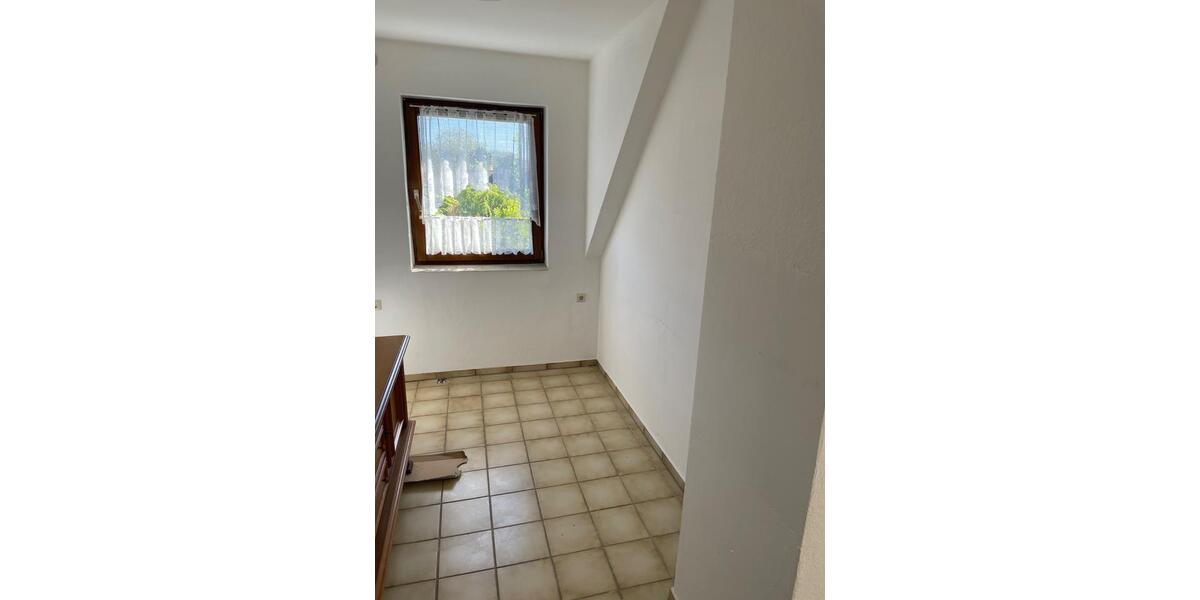 Dachgeschoßwohnung Dortmund Brackel - 1.5 Zimmer, 56 m&sup2;, 560&euro; | Angebot:24862652