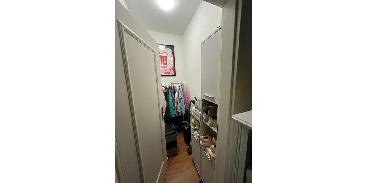 Etagenwohnung Zwickau Zwickau-Nord - 1 Zimmer, 35 m&sup2;, 280&euro; | Angebot:26215163