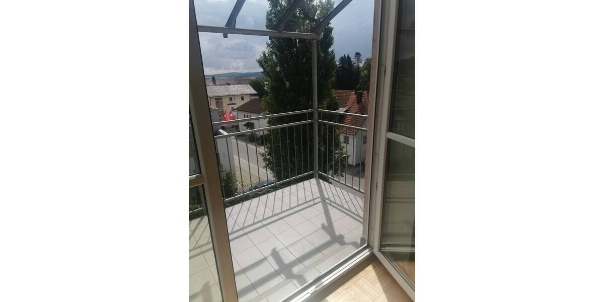 Etagenwohnung Pfarrkirchen - 2 Zimmer, 72 m&sup2;, 545&euro; | Angebot:26117661