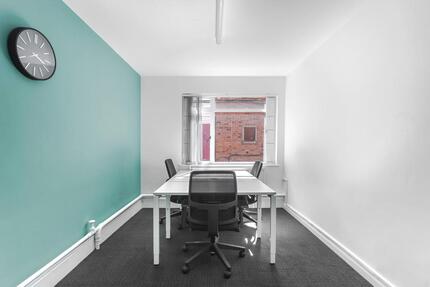 Privater Büroraum für 1 Person in HQ Strehlener Straße zimmer