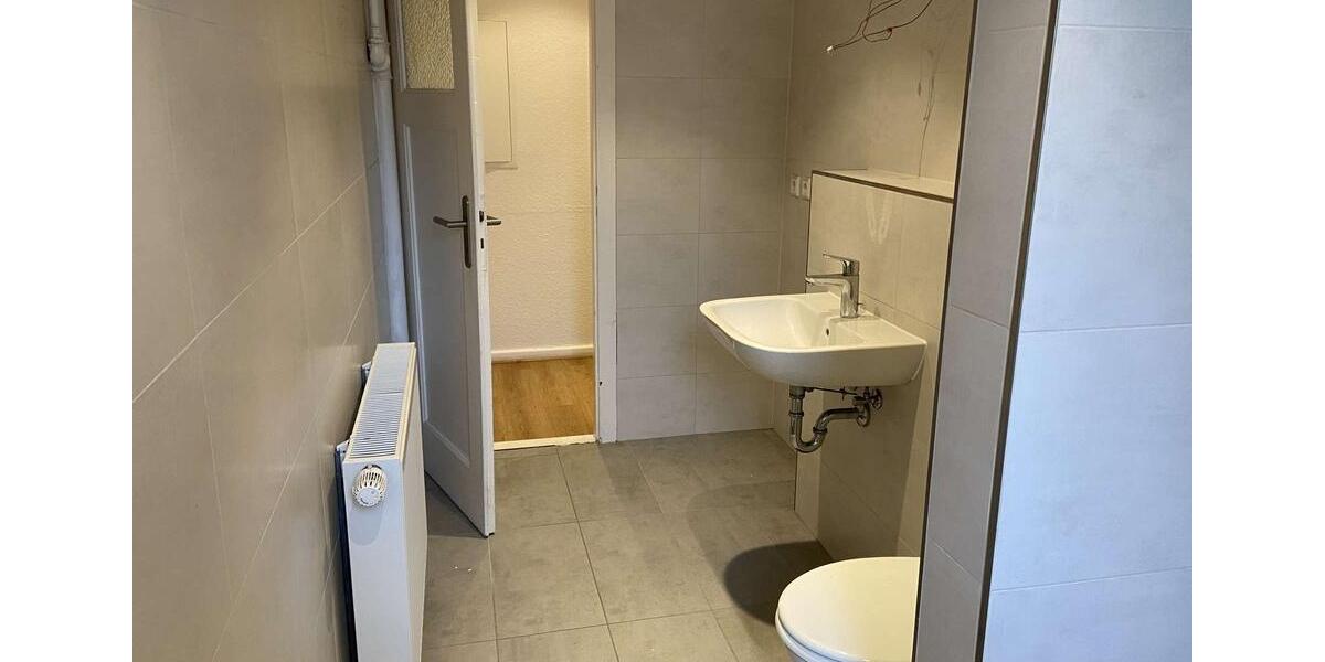 Erdgeschoßwohnung Hannover Vahrenwald-List - 3 Zimmer, 85 m&sup2;, 1.000&euro; | Angebot:24314036