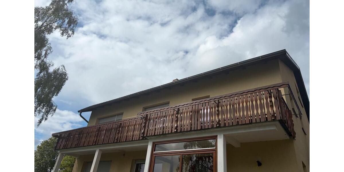 Etagenwohnung Stadtlauringen - 4 Zimmer, 102 m&sup2;, 825&euro; | Angebot:26604782