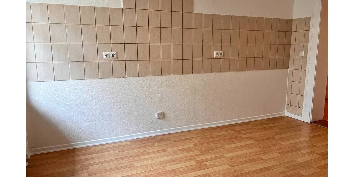 Etagenwohnung Plauen Westend - 2 Zimmer, 48 m&sup2;, 228&euro; | Angebot:26308233