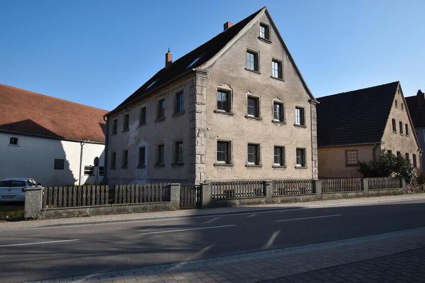 3 Wohnungen – einzeln oder komplett zu vermieten