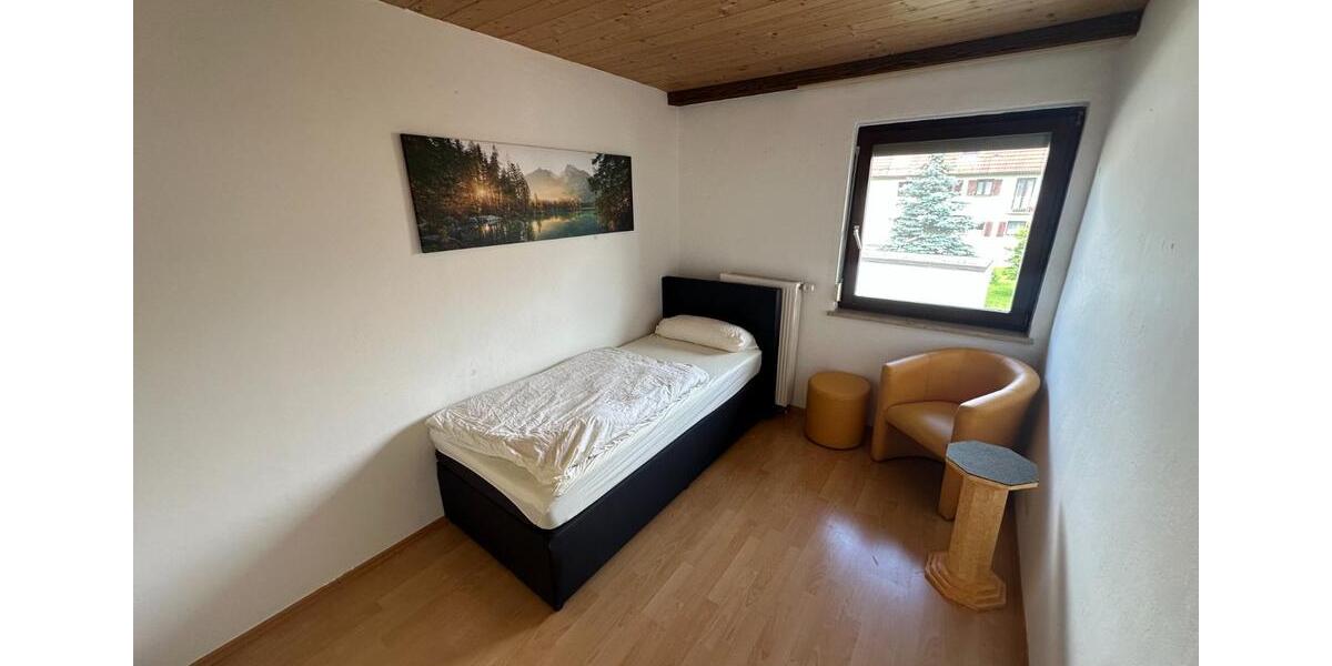 Wohnen auf Zeit Grünwald - 7 Zimmer, 150 m&sup2;, 20&euro; | Angebot:22168004
