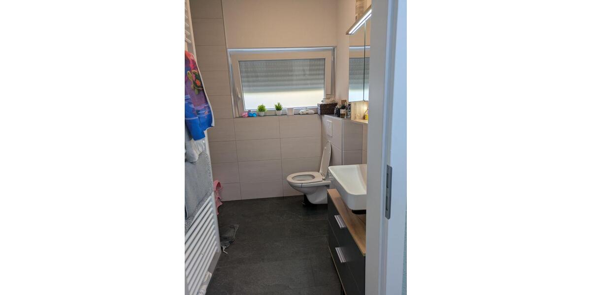 3 Zimmer Küche Bad, Erdgeschosswohnung - Gießen-Wieseck 3 zimmer