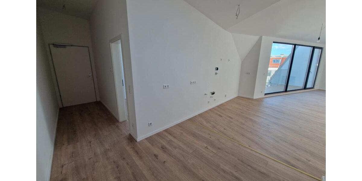 Dachgeschoßwohnung Berlin Mitte - 4 Zimmer, 122 m&sup2;, 2.501&euro; | Angebot:23317054