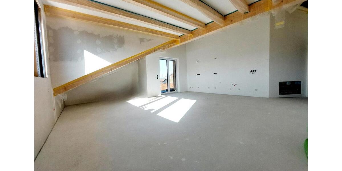 Dachgeschoßwohnung Sulzberg - 3 Zimmer, 105 m&sup2;, 1.600&euro; | Angebot:24464301