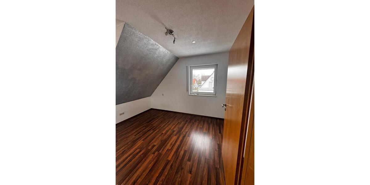 Etagenwohnung Wemding - 3 Zimmer, 100 m&sup2;, 950&euro; | Angebot:26489928