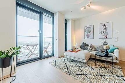 Wohnung Frankfurt am Main Sachsenhausen - 2 Zimmer, 67 m&sup2;, 2.650&euro; | Angebot:25726226