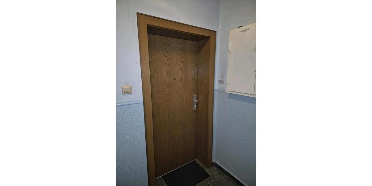 Wohnen auf Zeit Wuppertal Elberfeld - 3 Zimmer, 22 m&sup2;, 400&euro; | Angebot:26699136