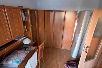 WG -Zimmer mit privaten Balkon 12 zimmer