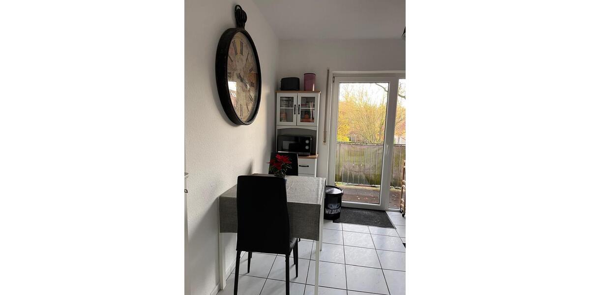 Dachgeschoßwohnung Hude (Oldenburg) - 2.5 Zimmer, 65 m&sup2;, 650&euro; | Angebot:26662499