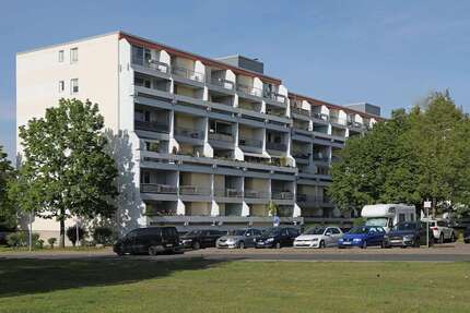Wohnung zum Mieten in Wolfsburg 593,35 € 96.48 m² 4 zimmer