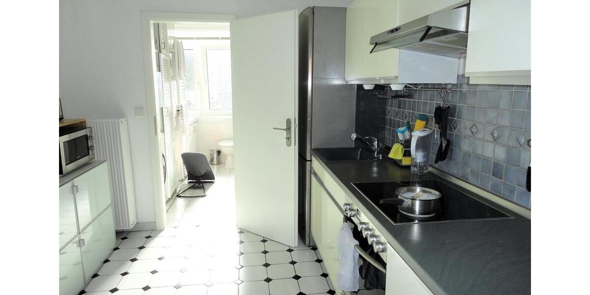 Etagenwohnung Duisburg Duisburg-Mitte - 3 Zimmer, 85 m&sup2;, 680&euro; | Angebot:26148557