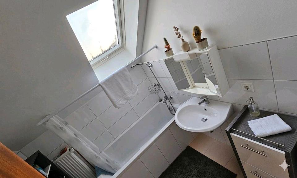 Einfamilienhaus Groß-Zimmern Zimmern - 6 Zimmer, 160 m&sup2;, 1.950&euro; | Angebot:25893526