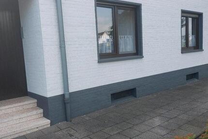 Nähe Heinsberg , ruhige Wohnung in einem Dreifamielen Haus. 3 zimmer