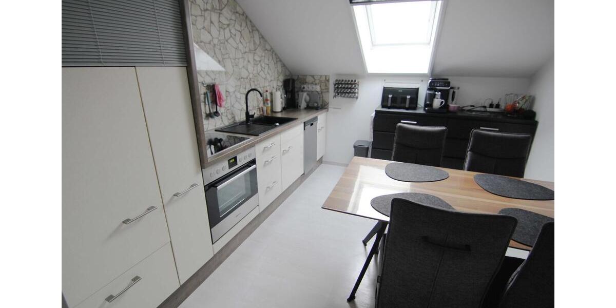 Dachgeschoßwohnung Bad Füssing - 4 Zimmer, 80 m&sup2;, 925&euro; | Angebot:24140547