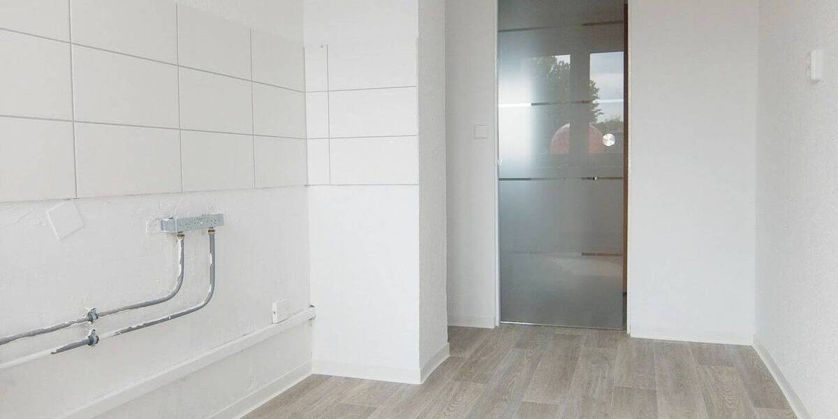 Etagenwohnung Döbeln Sörmitz - 3 Zimmer, 58 m&sup2;, 297&euro; | Angebot:26643483