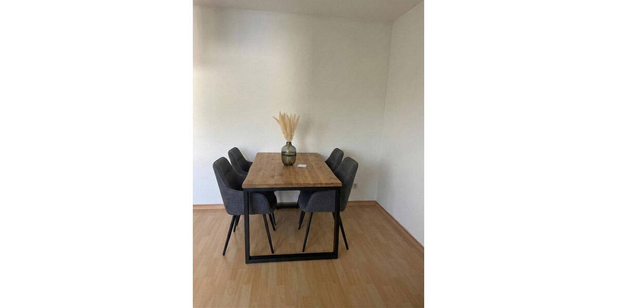 Etagenwohnung Frankfurt am Main Fechenheim - 3 Zimmer, 80 m&sup2;, 1.200&euro; | Angebot:26124724