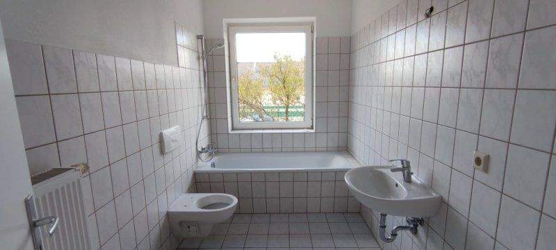 Etagenwohnung Brandenburg an der Havel Görden - 2 Zimmer, 60 m&sup2;, 489&euro; | Angebot:25694721
